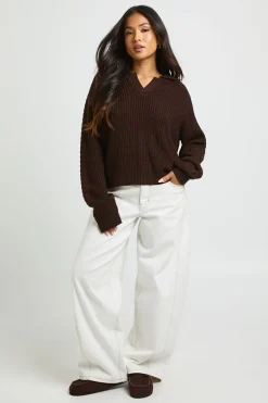 boohoo Synthétiquell Petite En Maille Côtelée Col V À Col Ouvert<Femme Pulls Et Gilets|Toutes Les Mailles