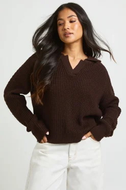 boohoo Synthétiquell Petite En Maille Côtelée Col V À Col Ouvert<Femme Pulls Et Gilets|Toutes Les Mailles
