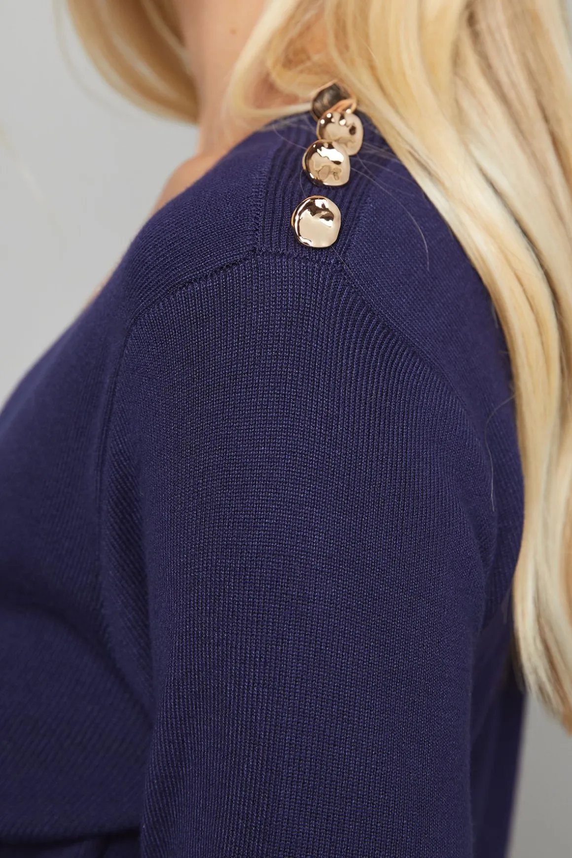 synthétiquell Petite Tricoté à Boutons sur l'Épaule