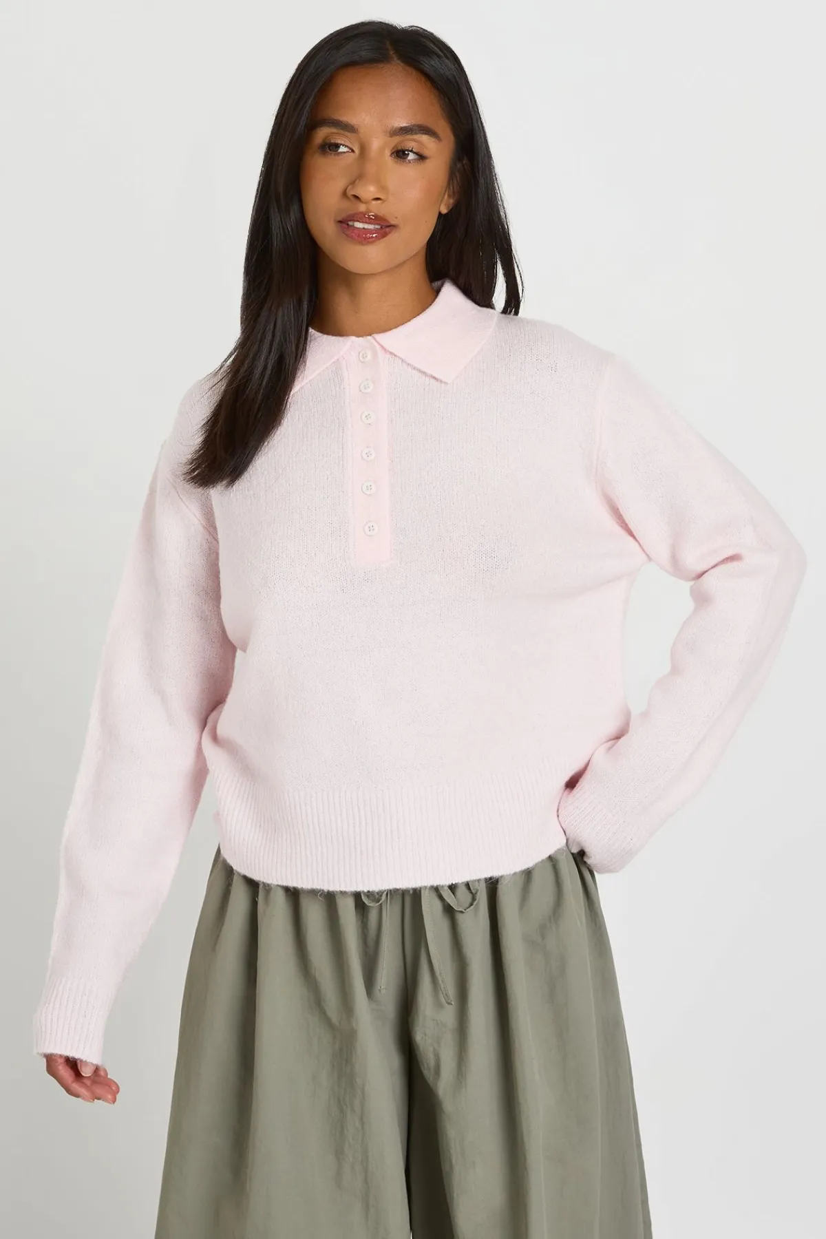 boohoo Synthétiquell Tricoté Petite À Col Boutonné<Femme Pulls Et Gilets|Toutes Les Mailles