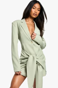 boohoo Tailleur structuré blazer robe avec détail drapé<Femme Tailleurs|Robes À Manches Longues