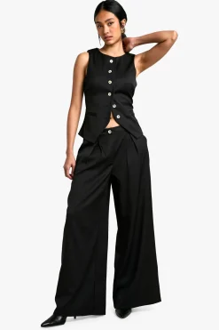 Tailored Pleated Wide Leg Trousers