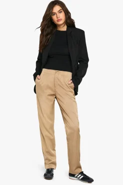 boohoo Tailored Tapered Trouser<Femme Pantalons|Tailleurs
