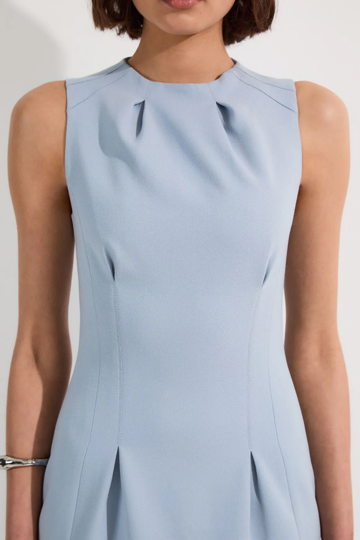 Tall Structured Crepe Sleeveless Tailored Pencil Midi Dress