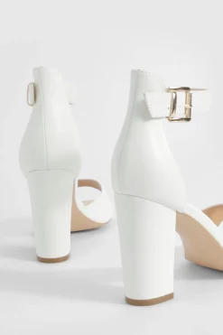 Talons à bloc en deux parties avec détail de boucle, coupe large