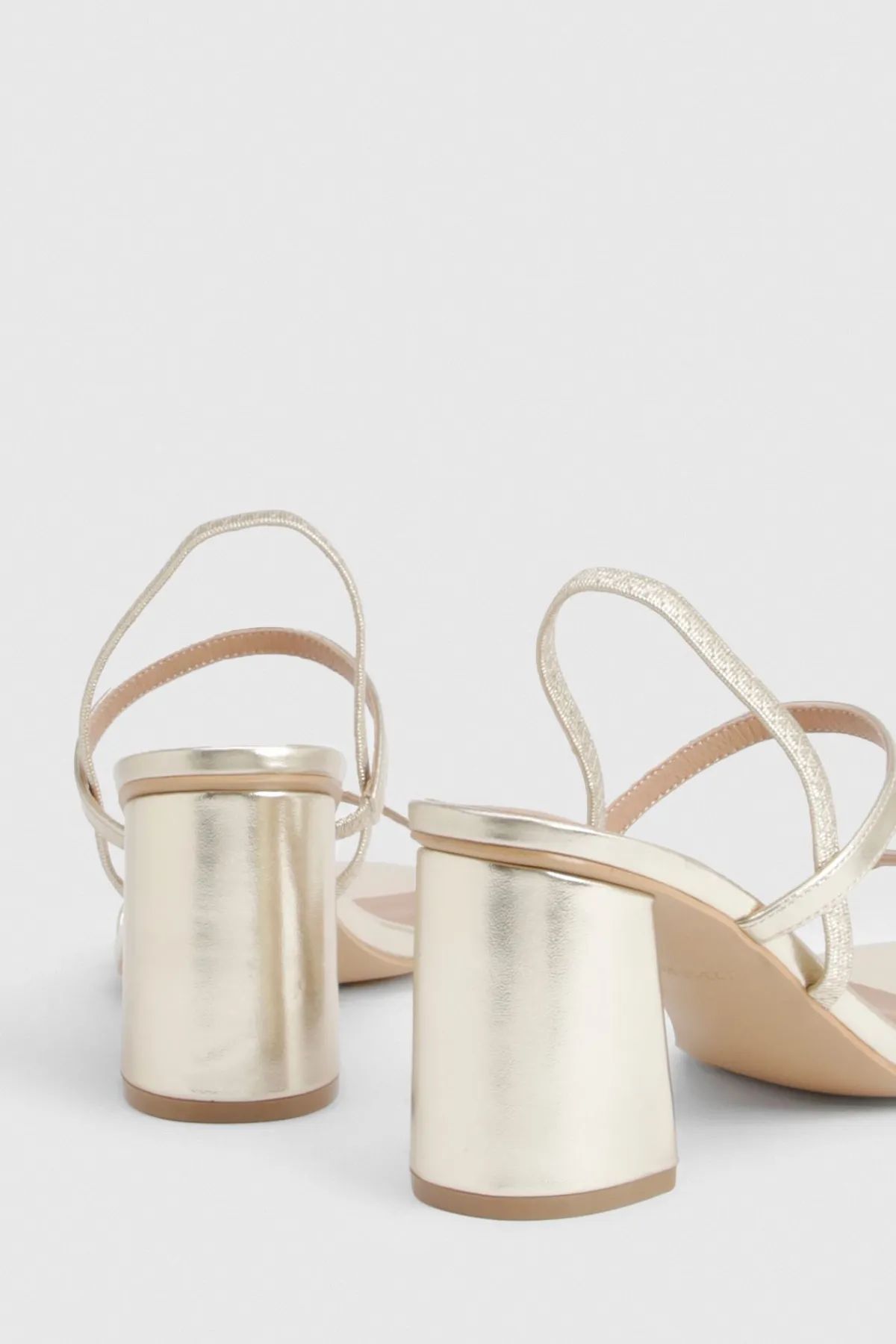 boohoo Talons blocs à large coupe élastiqués en 2 parties< Chaussures Festives|Chaussures À Talons