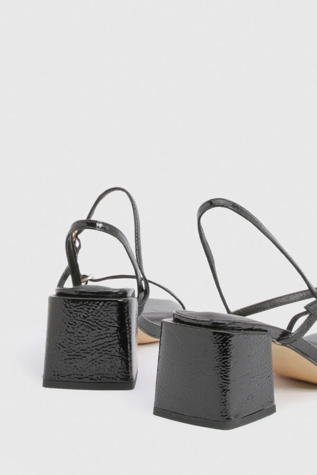 boohoo Talons à bride arrière en bloc bas avec détail de boucle< Chaussures Festives|Chaussures À Talons