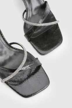 boohoo Talons à brides croisées Diamante pour pieds larges< Chaussures Festives|Chaussures À Talons