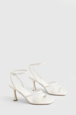 boohoo Talons à brides 2 pièces, coupe large< Chaussures Festives|Chaussures À Talons