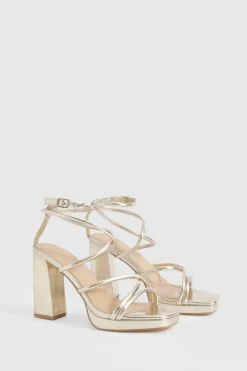 boohoo Talons compensés à brides croisées métalliques< Chaussures Festives|Chaussures À Talons