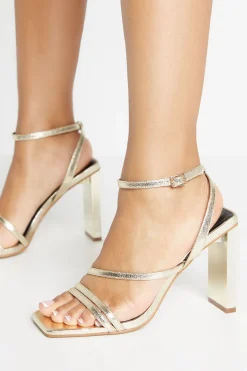 Talons compensés à lanières texturés et audacieux