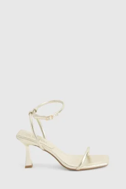 boohoo Talons à deux parties pour pieds larges – Bout carré< Chaussures Festives|Chaussures À Talons