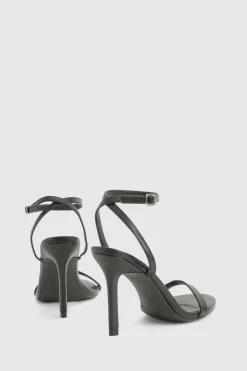 Talons à peine perceptibles