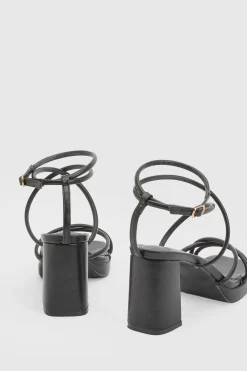 boohoo Talons À Plateforme Et Brides Croisées Coupe Large< Chaussures Festives|Chaussures À Talons