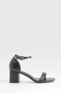 Talons à talon bas, coupe large et minimalistes