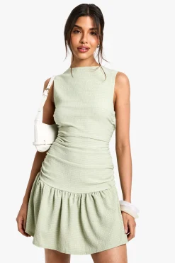 boohoo Textured Slash Neck Drop Waist Mini Dress<Femme Robes Courtes|Robes