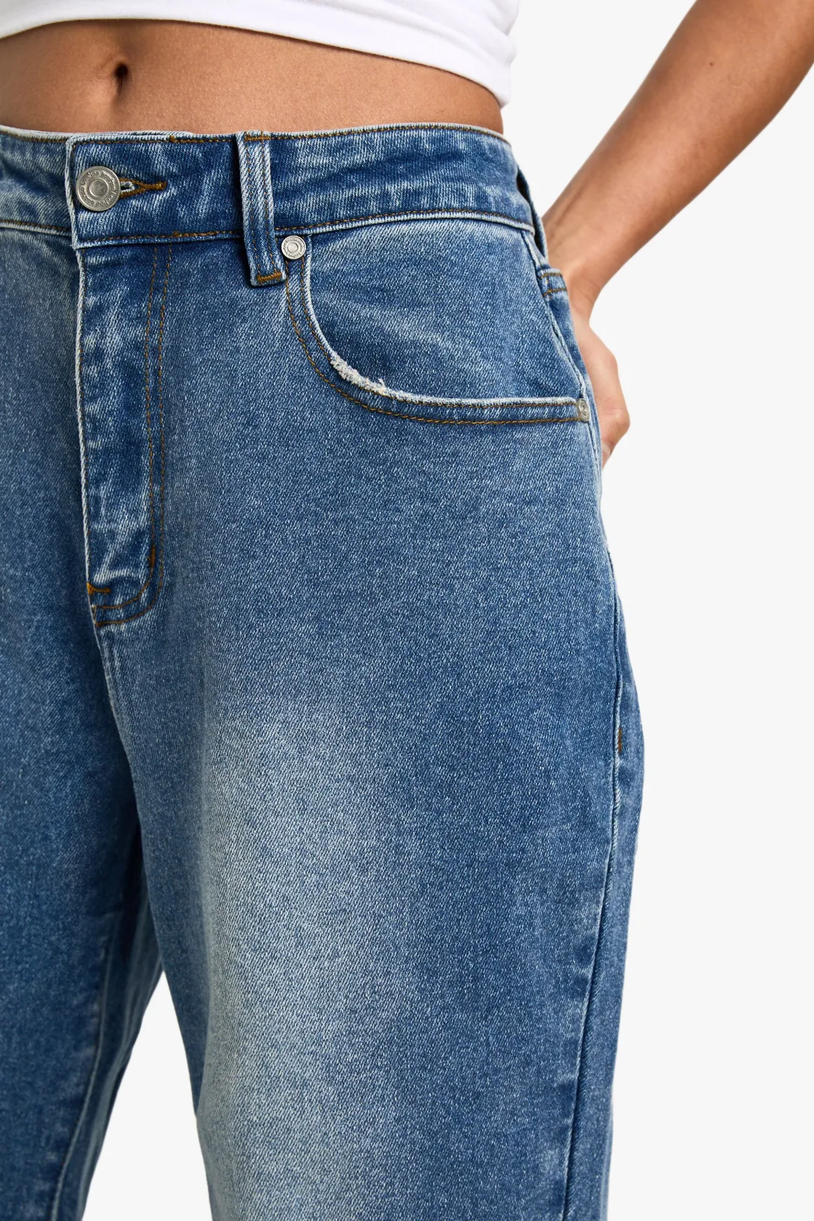 The Petite Mom Jean à Taille Haute