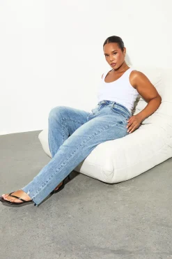 The Plus Mom Jean