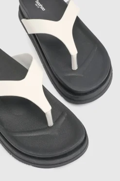 boohoo Tongs À Plateforme Épaisse Coupe Large< Sandales