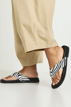 Tongs À Semelle Intérieure Imprimé Zèbre