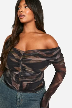 Top Bardot à manches longues, grande taille, à imprimé animalier et froncé à l'avant