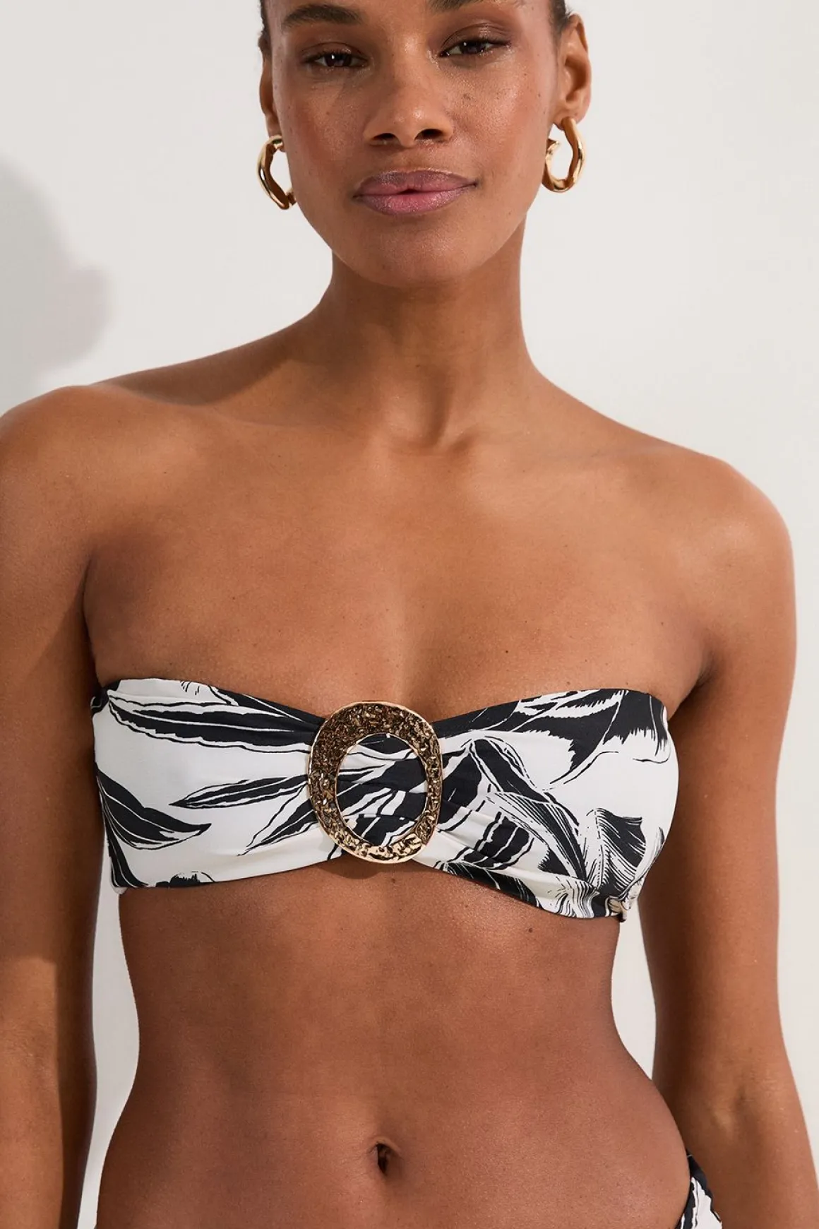 Top bikini bandeau slinky à imprimé palmier