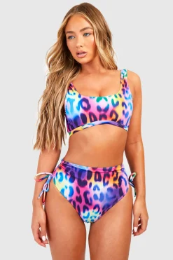 Top bikini longline à encolure échancrée léopard