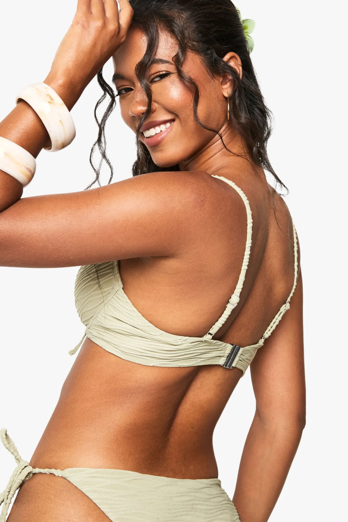 boohoo Top bikini texturé à armature<Femme Maillots De Bain|Tenues De Plage