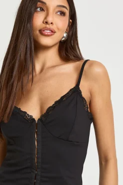 boohoo Top-camisole à double couche modelante avec bordure en dentelle fluide et crochets & œillets<Femme Satin Et Dentelle|Tops