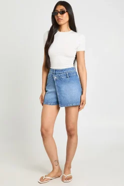 boohoo Top Court Basique À Manches Courtes Et Col Rond Pour Grandes Tailles<Femme Basiques|Tops