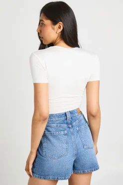 boohoo Top Court Basique À Manches Courtes Et Col Rond Pour Grandes Tailles<Femme Basiques|Tops