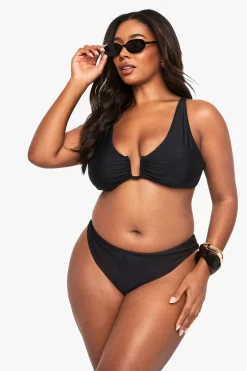 boohoo Top de bikini Plus à larges bretelles et finitions raffinées<Femme Maillots De Bain|Tenues De Plage