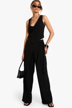 Top drapé à détails personnalisés