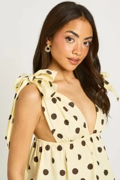 boohoo Top En Popeline À Pois Avec Nœuds Aux Épaules<Femme Pois|Tops