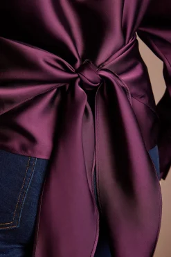 Top En Satin Cache-cœur À Col En V