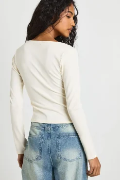 boohoo Top à manches longues côtelé avec détail en anneau<Femme Tops