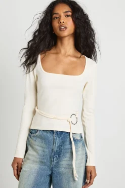 boohoo Top à manches longues côtelé avec détail en anneau<Femme Tops