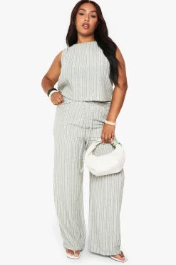 TOP POUR TAILLES PLUS SANS MANCHES ET À COUPE AMPLE