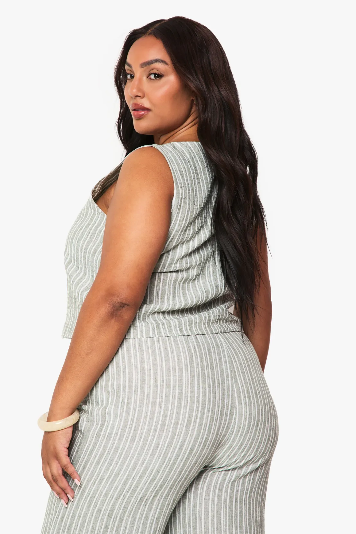 TOP POUR TAILLES PLUS SANS MANCHES ET À COUPE AMPLE