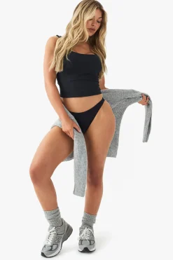 Top sans manches ultra-doux à encolure échancrée avec rembourrage intégré