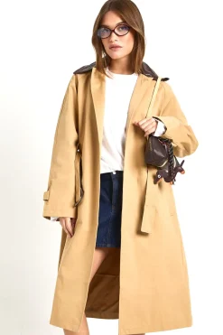 boohoo Trench-coat ceinturé avec col contrasté en synthétique<Femme Manteaux Et Vestes D’Automne|Vestes & Manteaux