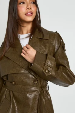 Trench-coat Ceinturé En Synthétiquecuir