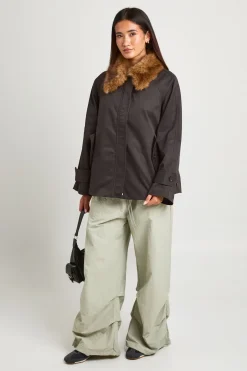 Trench-coat Col Montant Avec Bordure En Synthétique