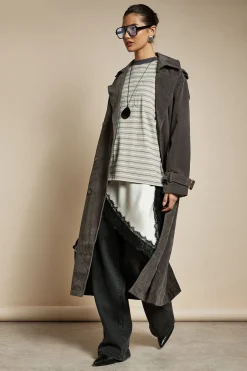boohoo Trench-coat en synthétique suédé<Femme Vestes & Manteaux