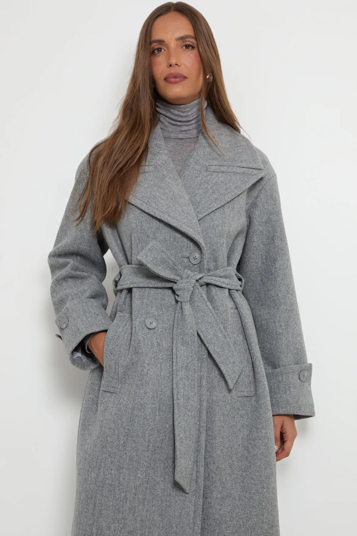 Trench-coat Long Ceinturé Avec Détail Cape