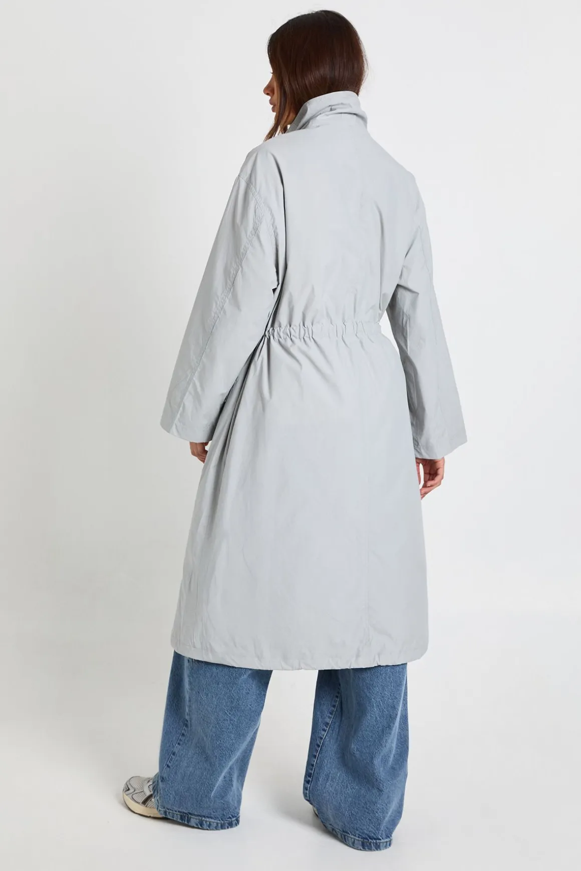 Trench-coat Texturé À Col Montant Et Taille Cintrée