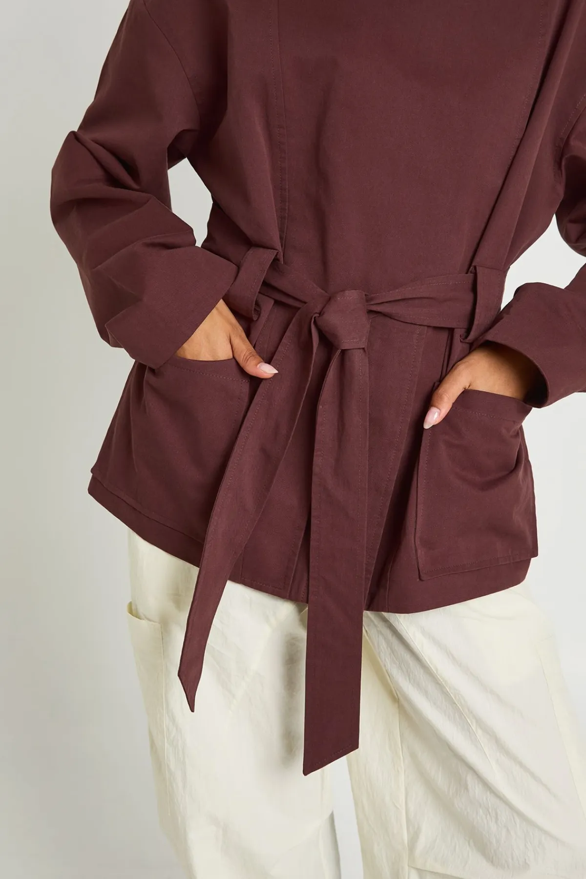 boohoo Trench Court Ceinturé<Femme Vestes & Manteaux|Trenchs