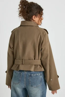 Trench crop asymétrique à ceinture