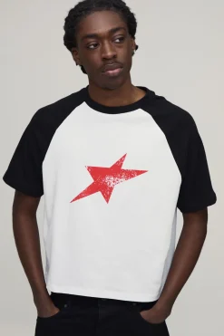 boohooMAN T-shirt Ajusté Boxy Raglan À Imprimé Étoiles<Homme T-Shirts Impriméstendances|T-Shirts