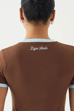 DSGN Studio T-shirt Ajusté Contrasté<Femme Dsgn Studio|Tops